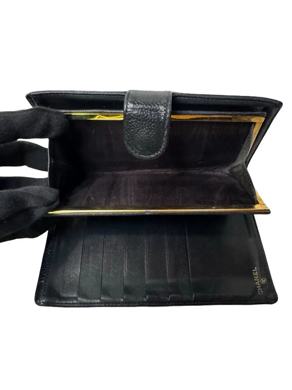 Chanel Vintage Timeless CC Caviar Leather Long Wallet Black Kisslock